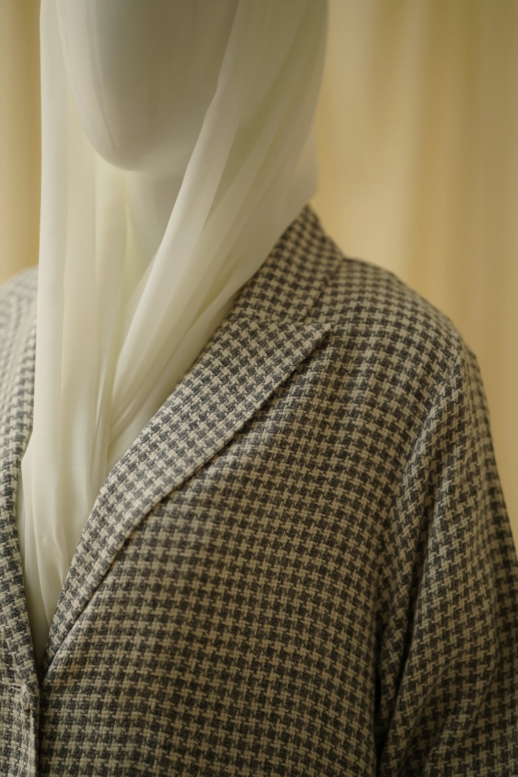 Hatun Ibtikar (Blazer abaya)