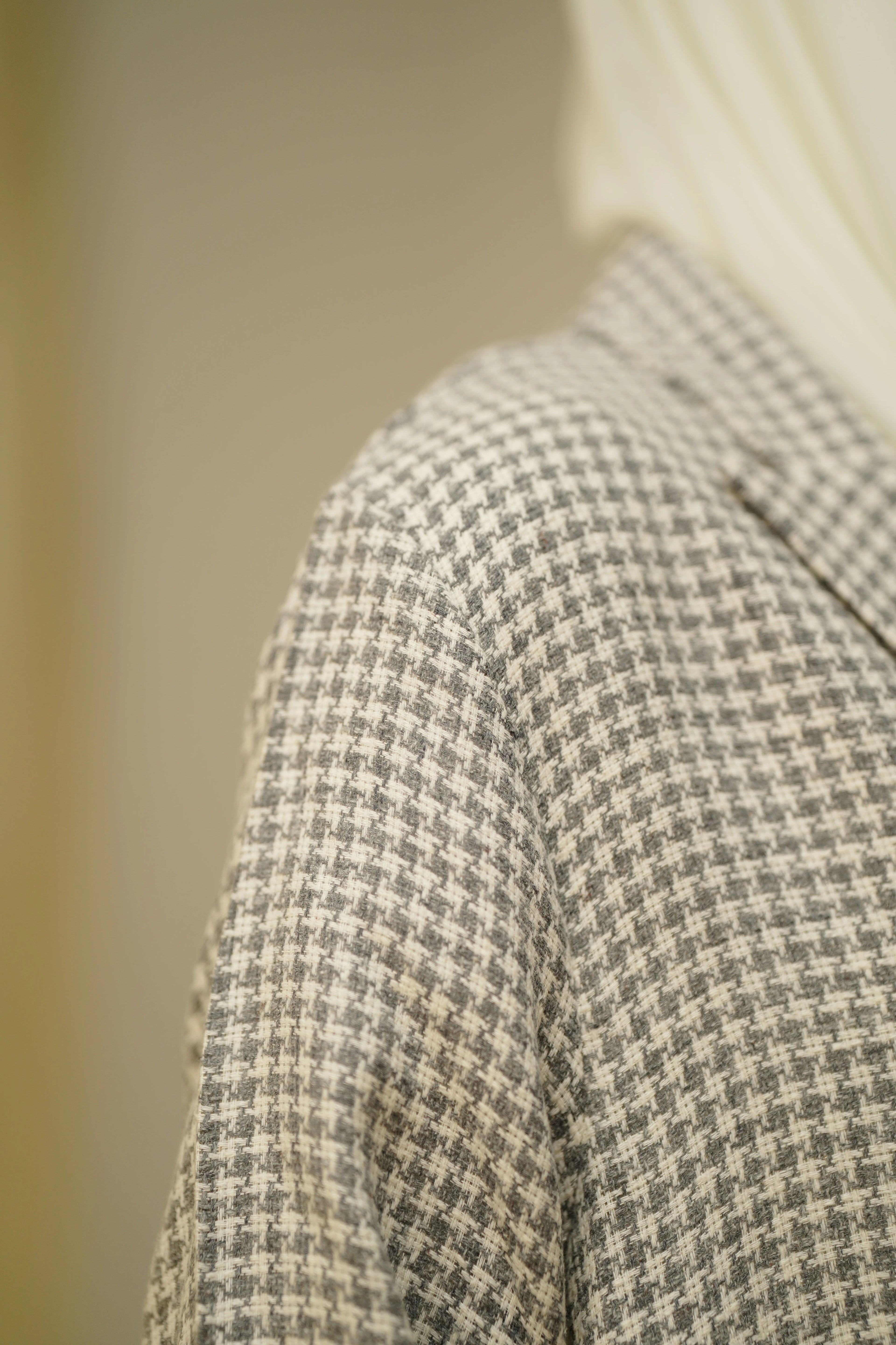 Hatun Ibtikar (Blazer abaya)